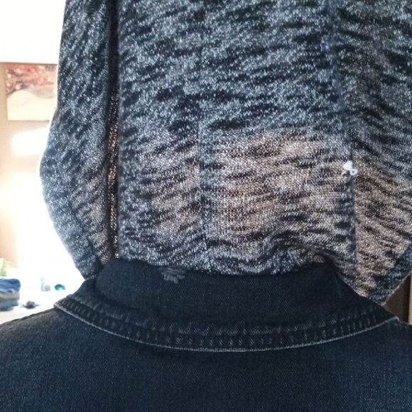 Black Denim Jacket with Gray Knit Sleeves And Removable Hood Size Medium - Picture 4 of 8